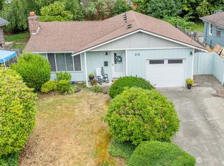 215 Farallone Ave, Fircrest, WA 98466