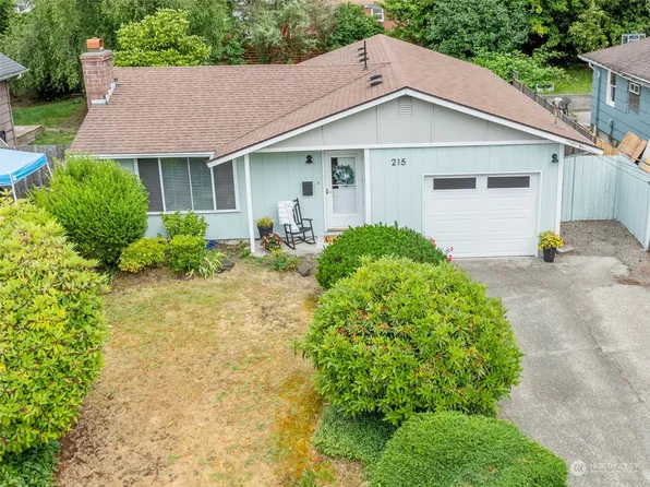 215 Farallone Avenue, Fircrest, WA 98466