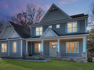 4028 Whitacre Rd, Fairfax, VA 22032