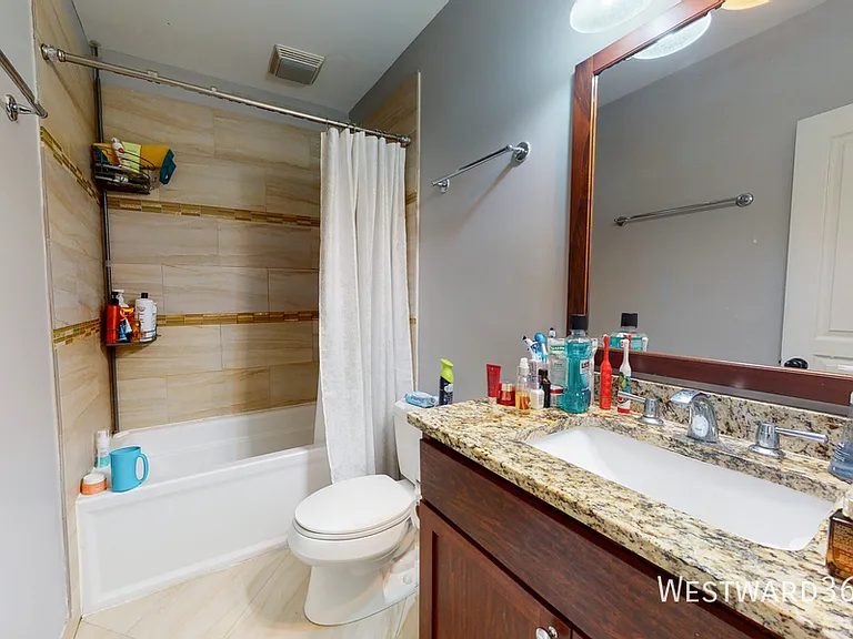 933 W Agatite Ave #3S — Photo 7