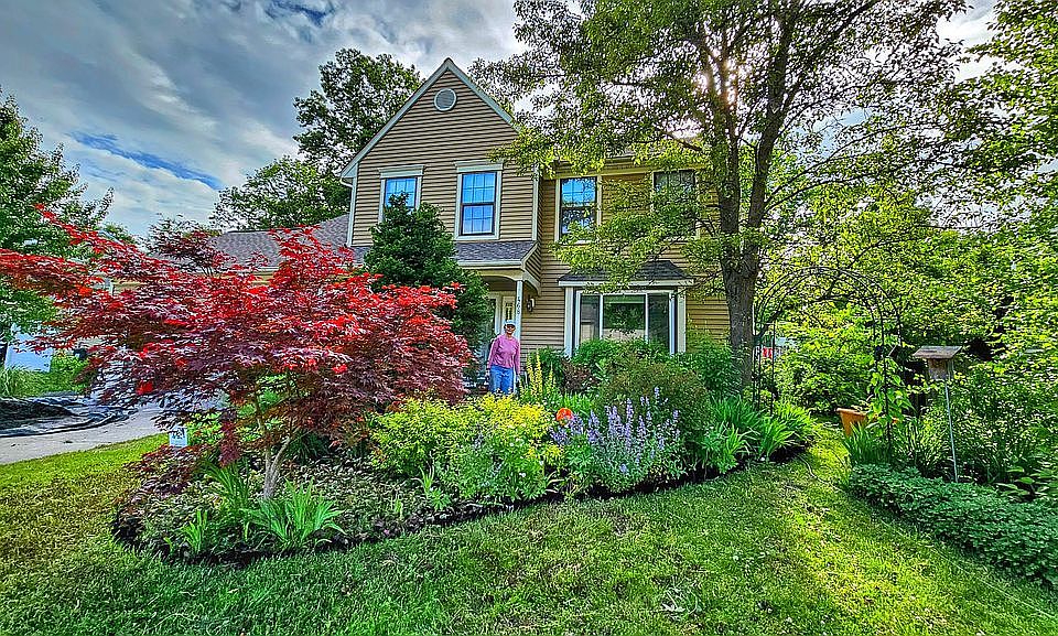1st image of 468 Granger Dr