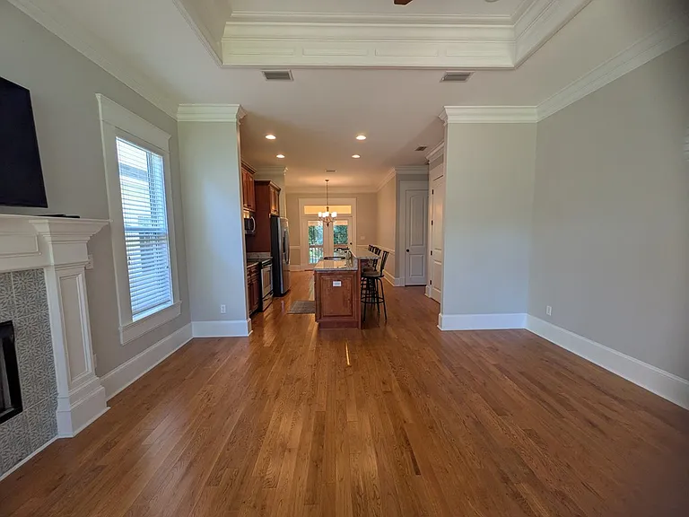 124 Pepperdine Ct — Photo 13