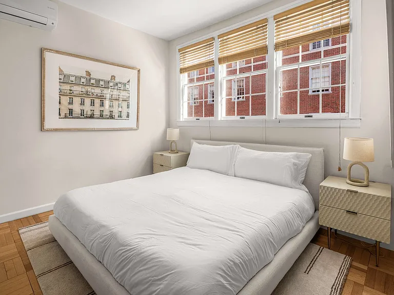 131 Macdougal St #1 — Photo 7