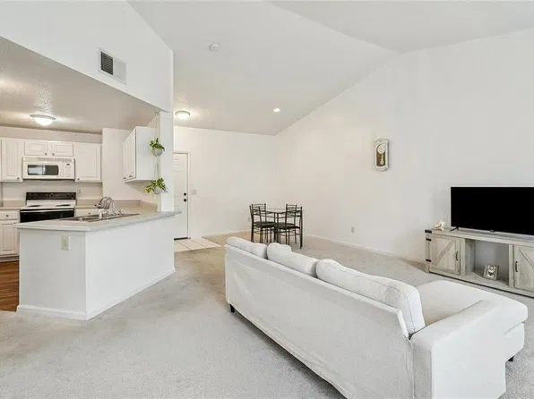 350 Emerald Forest Blvd APT 19202, Covington, LA 70433