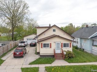 731 16th St, Port Huron, MI 48060