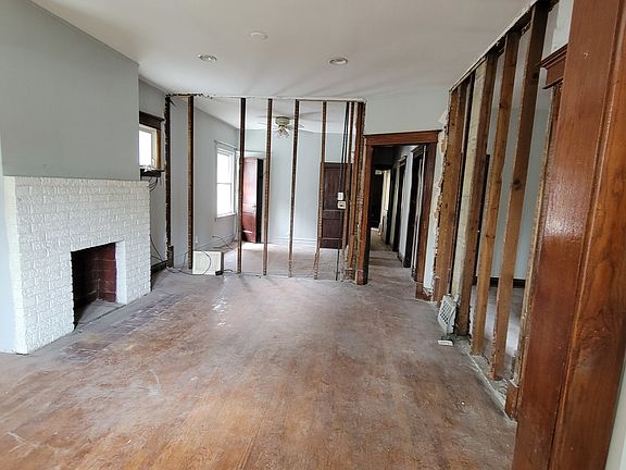 5th image of 7606 S Luella Ave