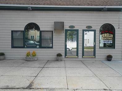 1st image of 26110 E Williston Ave