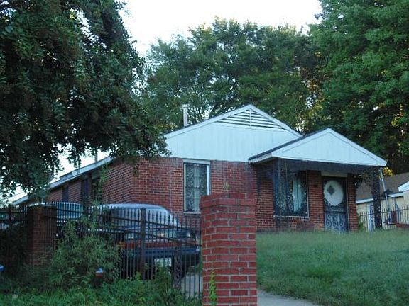 3rd image of 400 Argo Ave