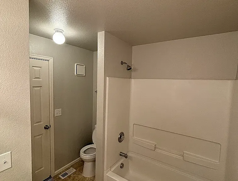1713 Reilly Grv — Photo 13