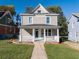 813 Winona, 1