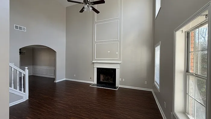 Building Photo - 3008 Andora Dr SW