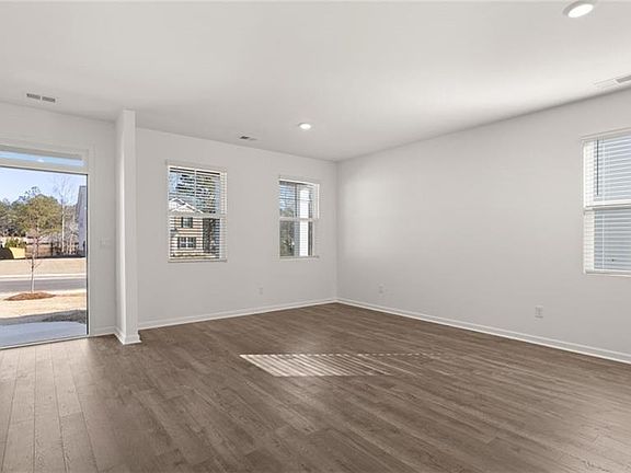 7th image of this home