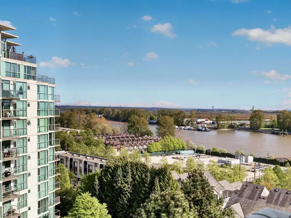 2733 Chandlery Pl #1001, Vancouver, BC V5S 4V3