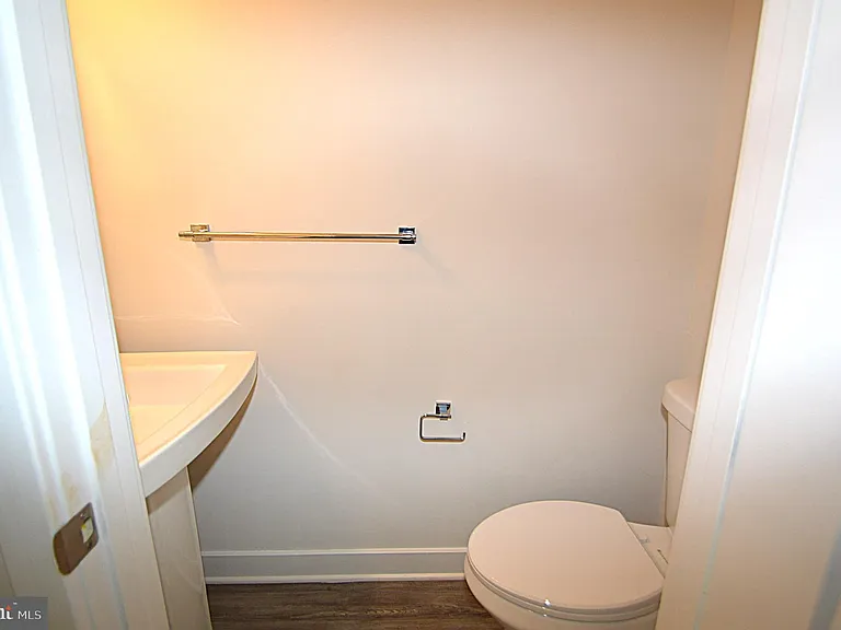 11328 Willow Green Cir — Photo 28