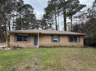 1765 Highpoint Rd, Snellville, GA 30078