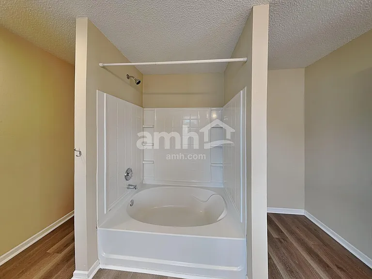 626 Hickory Pine Dr — Photo 15