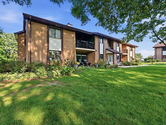 3rd image of 2204 Wharf Dr APT 2306