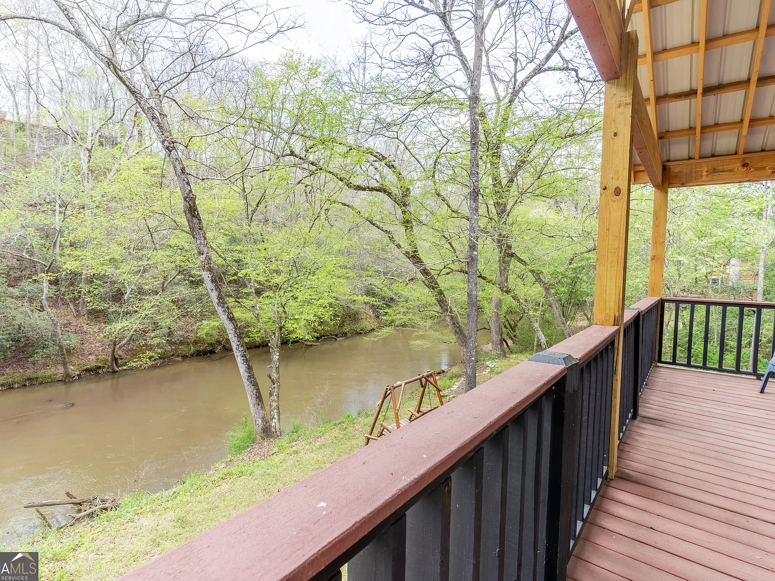 2 bed, 1.0 bath, 864 sqft, $1,800 — Photo 3