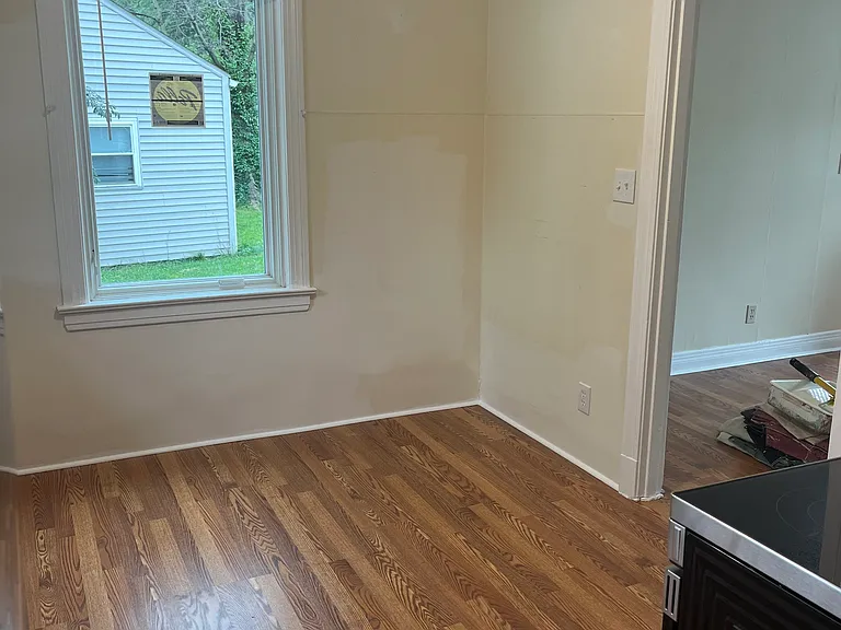 8210 Whipps Mill Rd — Photo 10