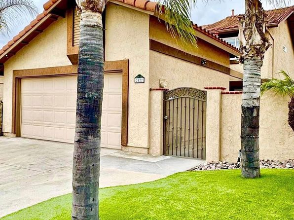 2422 Saint Anne Dr