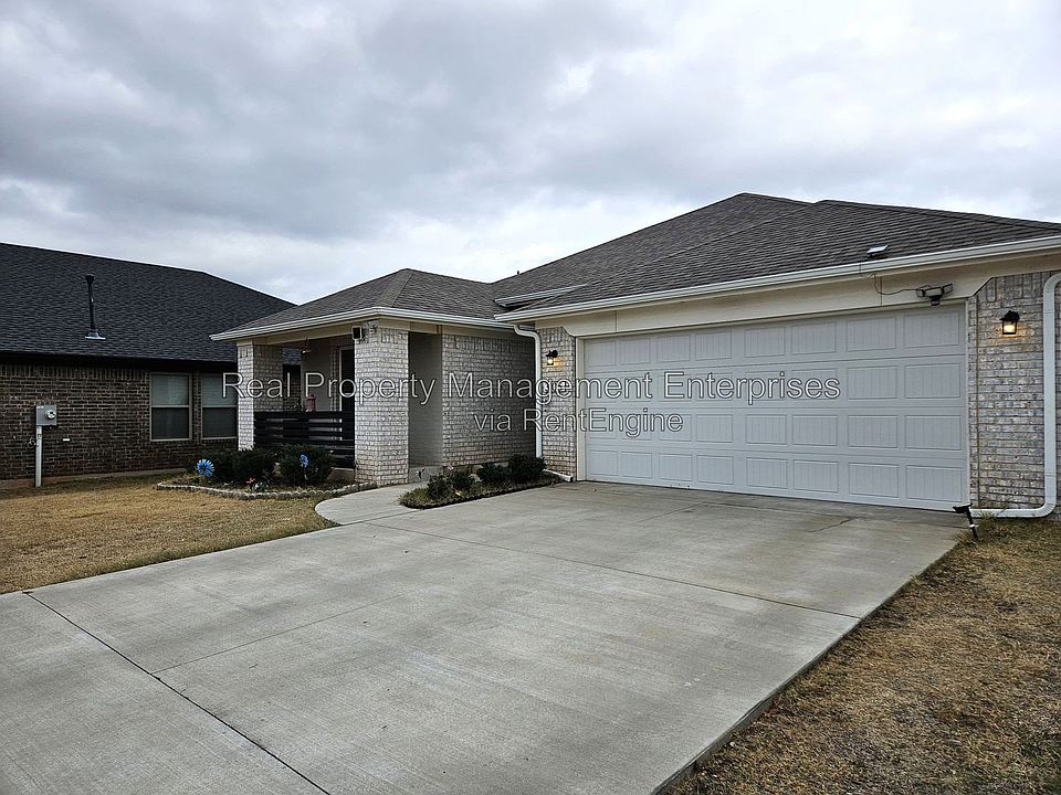 1st image of 3105 Old Frisco Rd