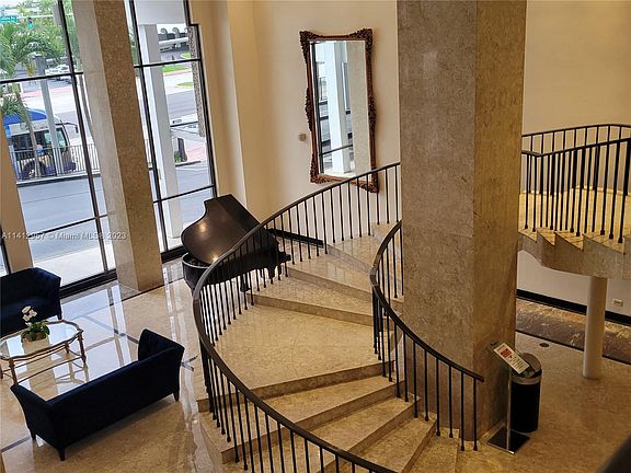 4th image of 5601 Collins Ave APT 408