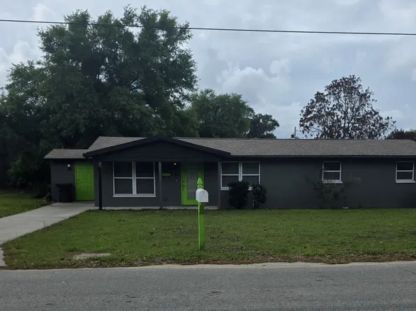 318 E Green St, Avon Park, FL 33825