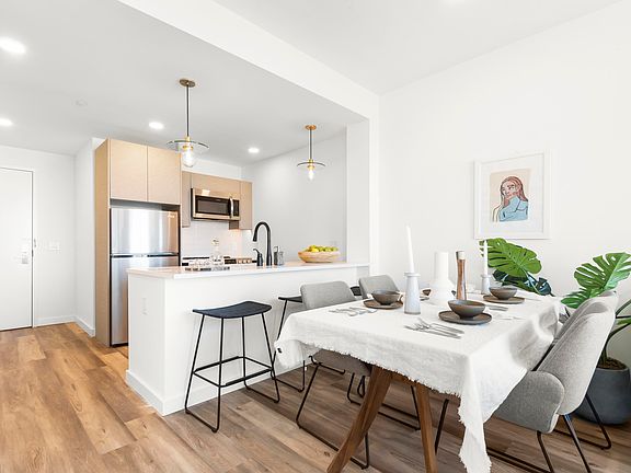 3rd image of 55 Jordan Ave APT 1306