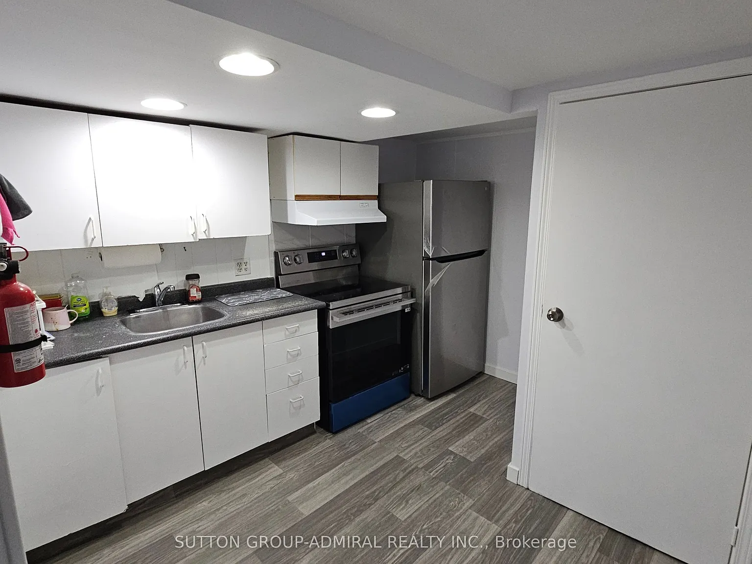 3 bed, $1,780 — Photo 3