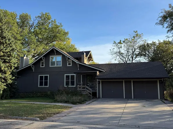 920 E 4th St, Stromsburg, NE 68666