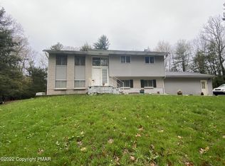 1517 Gale Dr, Effort, PA 18330