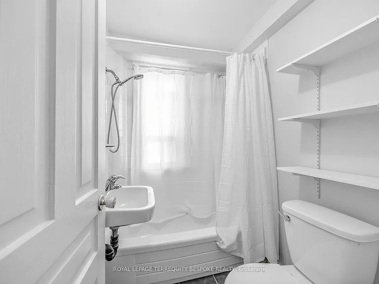 61 Chelsea Ave #2 — Photo 9