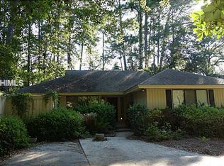 52 Otter Rd, Hilton Head Island, SC 29928