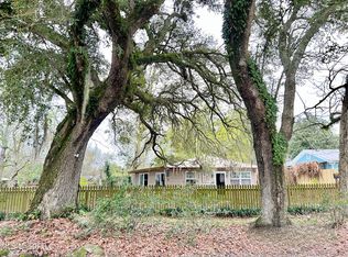348 Ballentine St, Bay Saint Louis, MS 39520