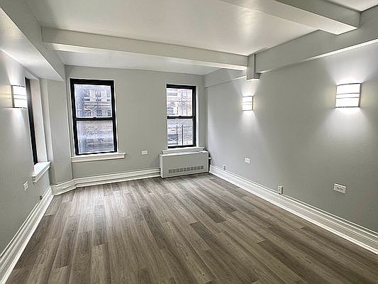 2nd image of 240 W 73rd St APT 1402