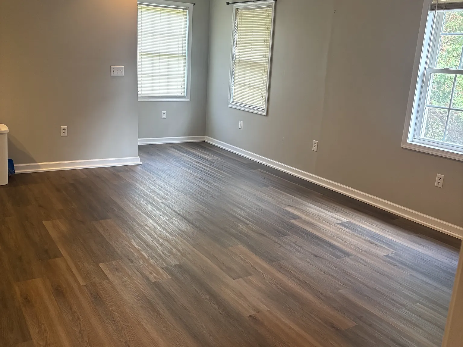 1 bed, 1000 sqft, $950 — Photo 3