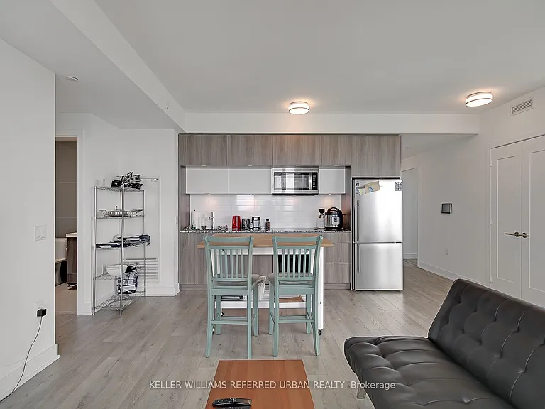 575 Bloor St E #3503 — Photo 3