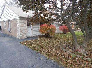 112 Sauk Trl, Park Forest, IL