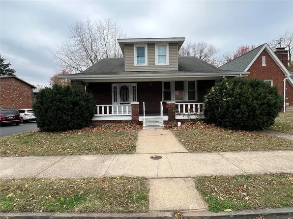219 S Church St, Belleville, IL 62220