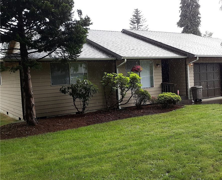 1st image of 8219 47th Ave NE #2