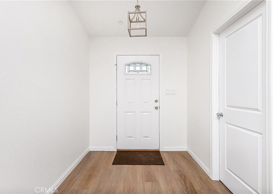 8661 Jacaranda Ave, California City, CA 93505 Zillow