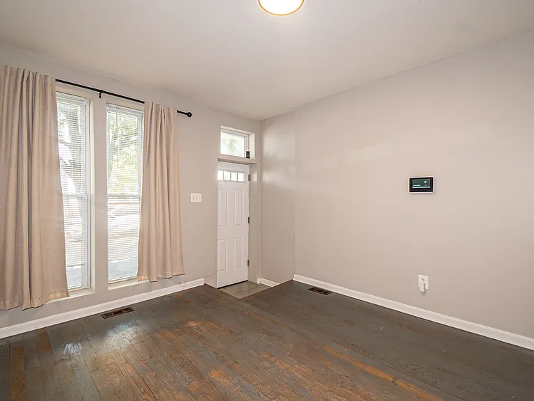 2639 Boone St — Photo 1