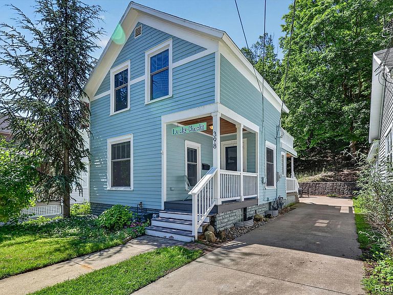 Listing photo 3