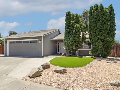 814 Sun Ray Ct, Rio Linda, CA, 95673