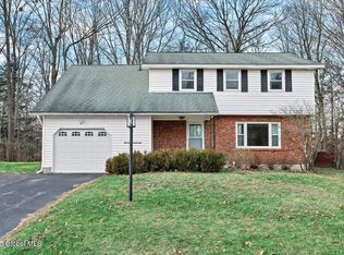 57 Dorchester Ave, Selkirk, NY 12158