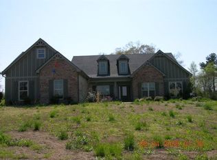 566 Stratford Pkwy, Winder, GA 30680
