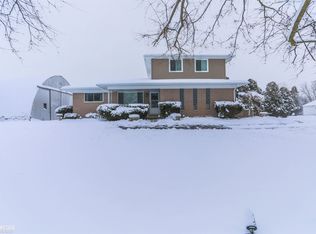 64720 Campground Rd, Washington, MI 48095