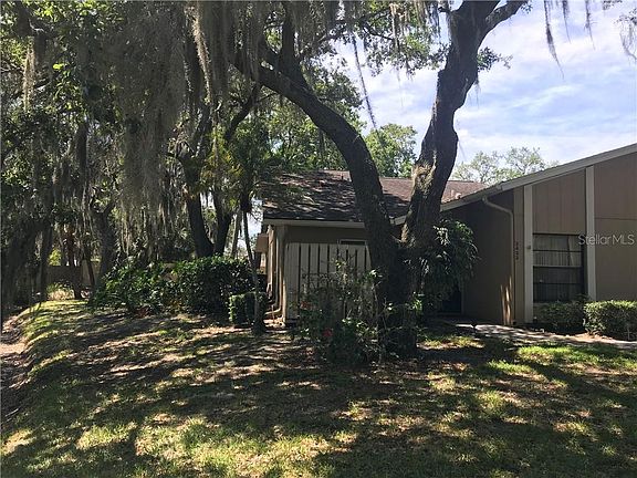2nd image of 3432 Tallywood Cir #7054