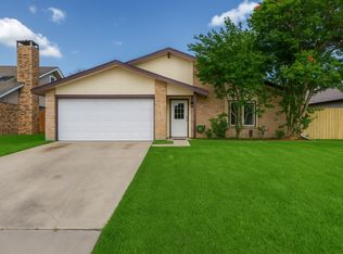 2218 Colonial Pl, Carrollton, TX 75007