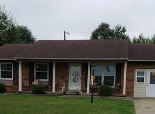 647 S Magnolia Dr, Mount Sterling, KY 40353